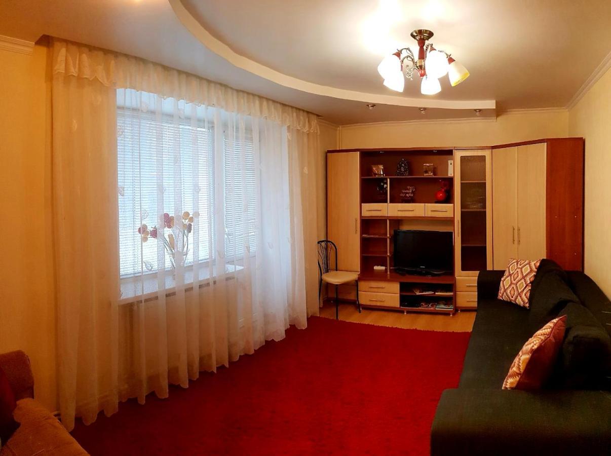 Topilche Apartment 捷尔诺波尔 外观 照片